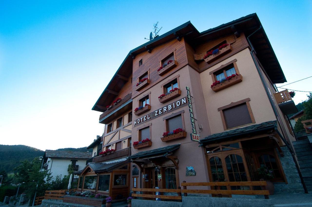 Hotel Zerbion Торньон Екстериор снимка